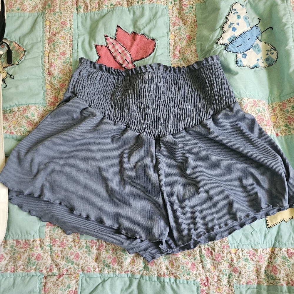 Forever 21 ribbed shorts